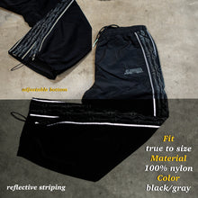 Load image into Gallery viewer, TRACK PANTS
